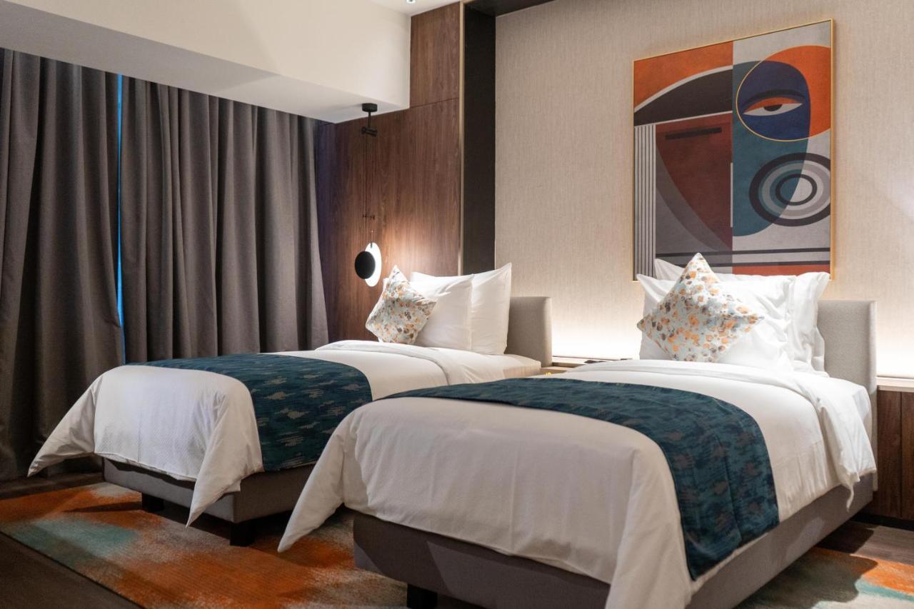 Herloom Hotel & Residence Bsd Тангеранг Экстерьер фото