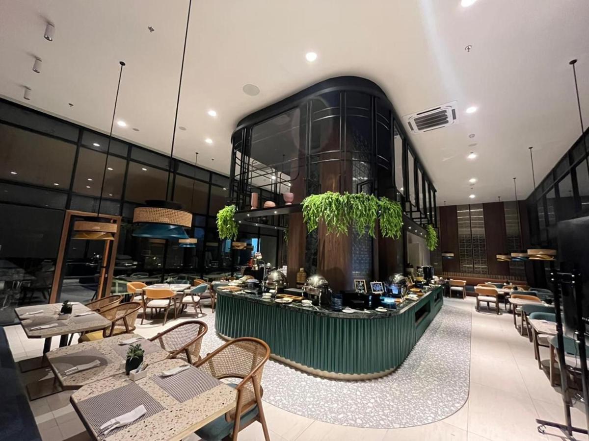 Herloom Hotel & Residence Bsd Тангеранг Экстерьер фото