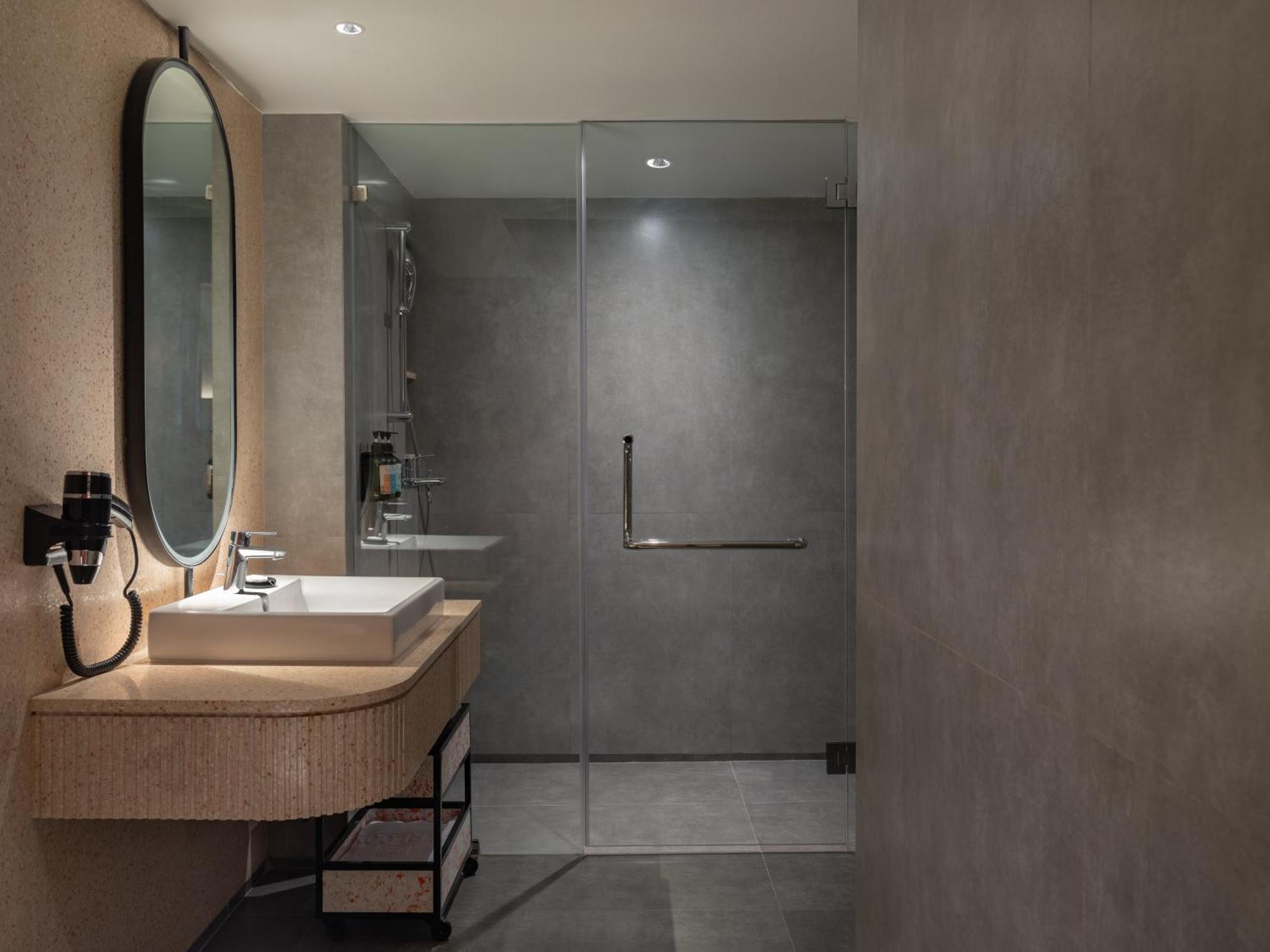 Herloom Hotel & Residence Bsd Тангеранг Экстерьер фото